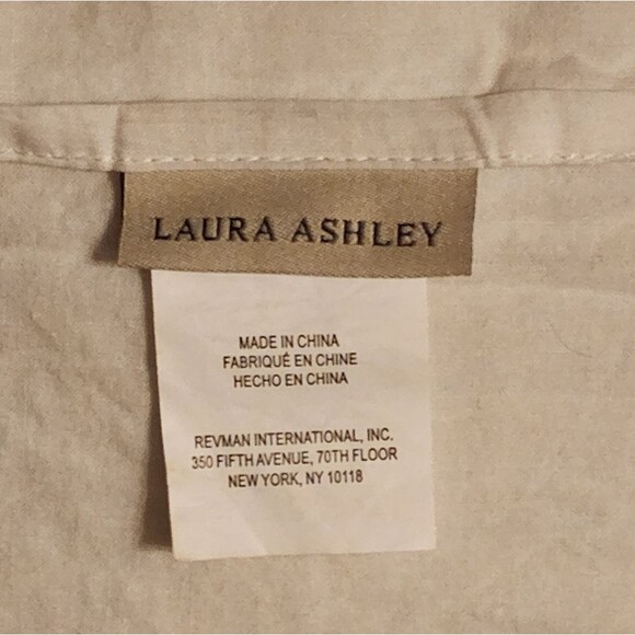 Laura Ashley White Duvet Cover Set 100% Cotton with Crochet Lace Full/Queen - Picture 14 of 15